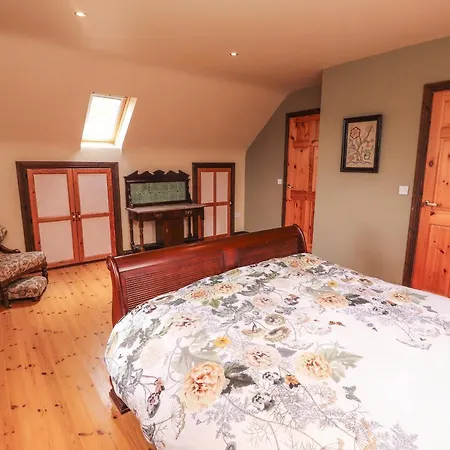 Holiday home Fraoch *